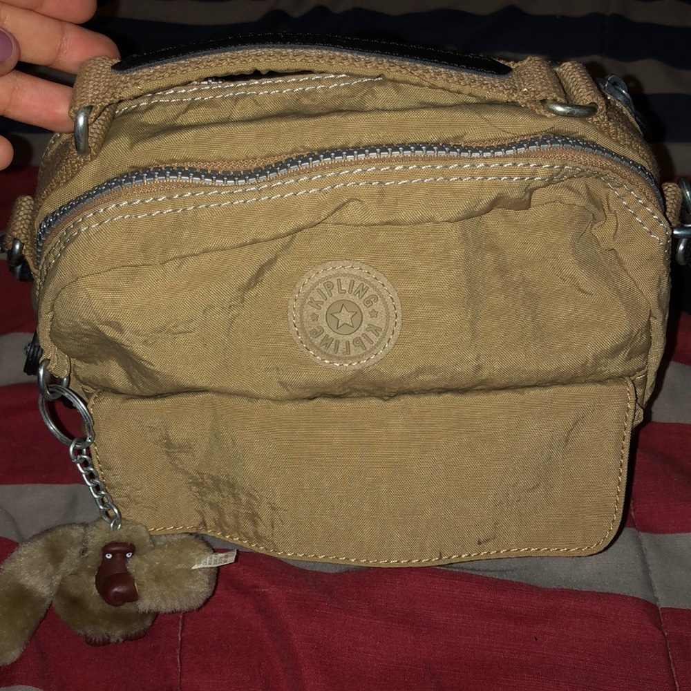 Shoulder bag